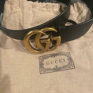 Authentic women’s gucci belt